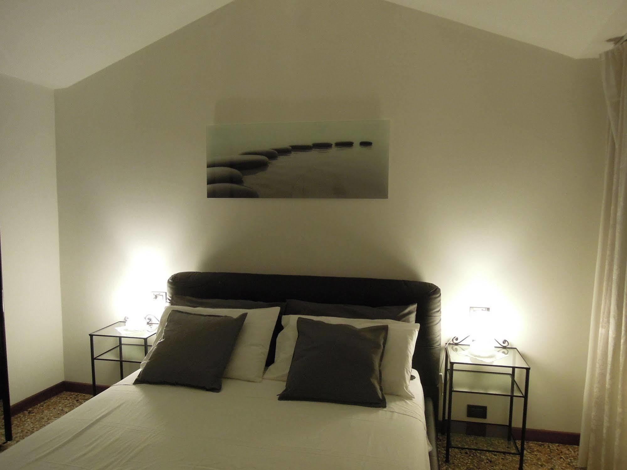Ca' Delfina Holiday Home Venedik Dış mekan fotoğraf